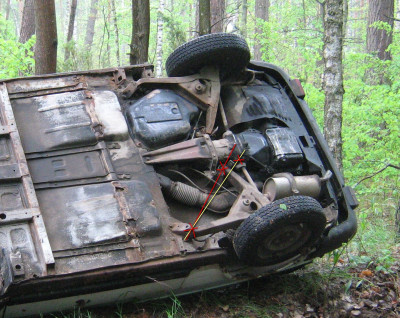 126p_Polski_Fiat_on_its_side.jpg
