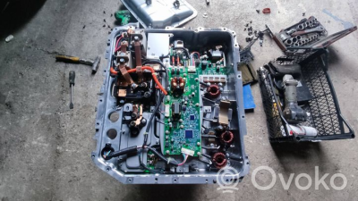 0f91ce3a9a734e51d694b99f7993c2ec-nissan_leaf_ii_ze1_inverteris_itampos_keitiklis.png
