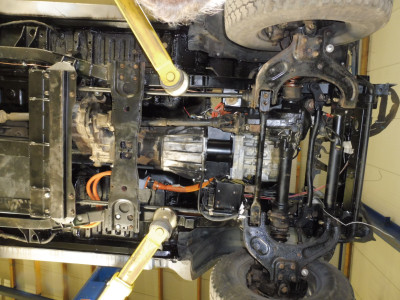 Rock-E-underside-01.JPG