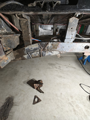 Rear_suspension (12).jpg