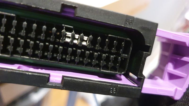 File:Front view, note different numbering.jpg