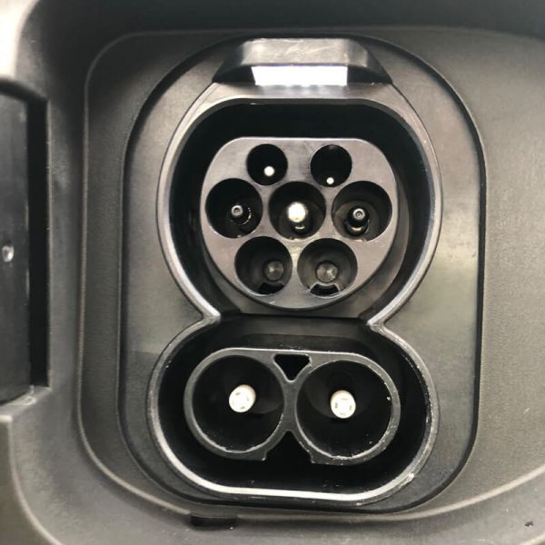 File:Ccs-socket.jpg
