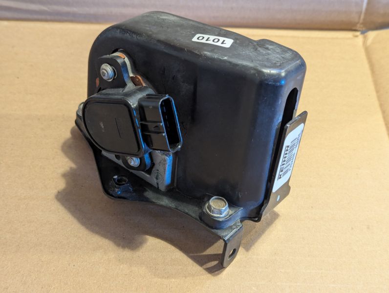 File:With cover and bracket.jpg
