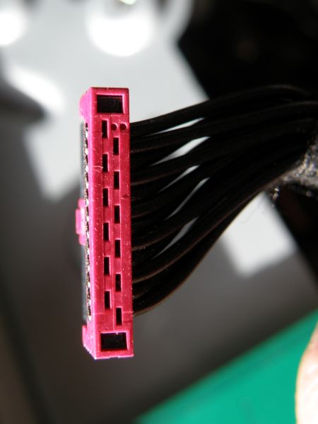 File:ERNI Minibridge Connector.jpg
