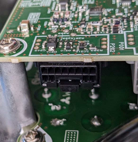File:Outlander DC-DC OBC Signal Connector.jpg